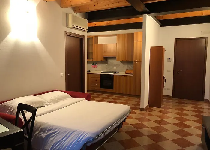 Locazioni Mazzini 33