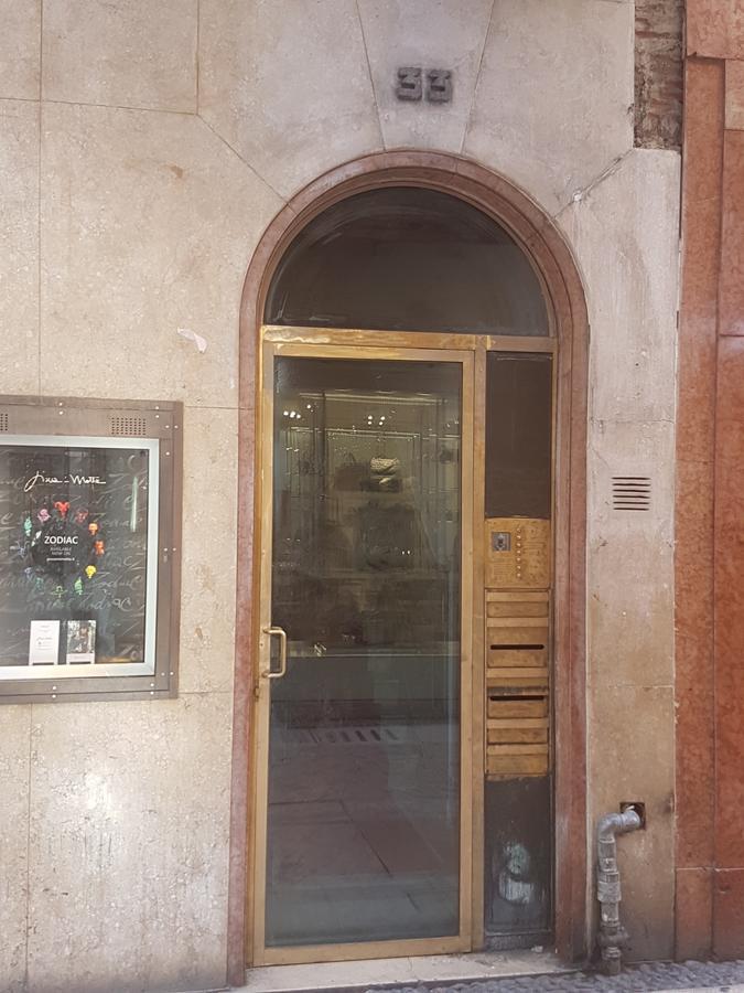 Mazzini 33 3*