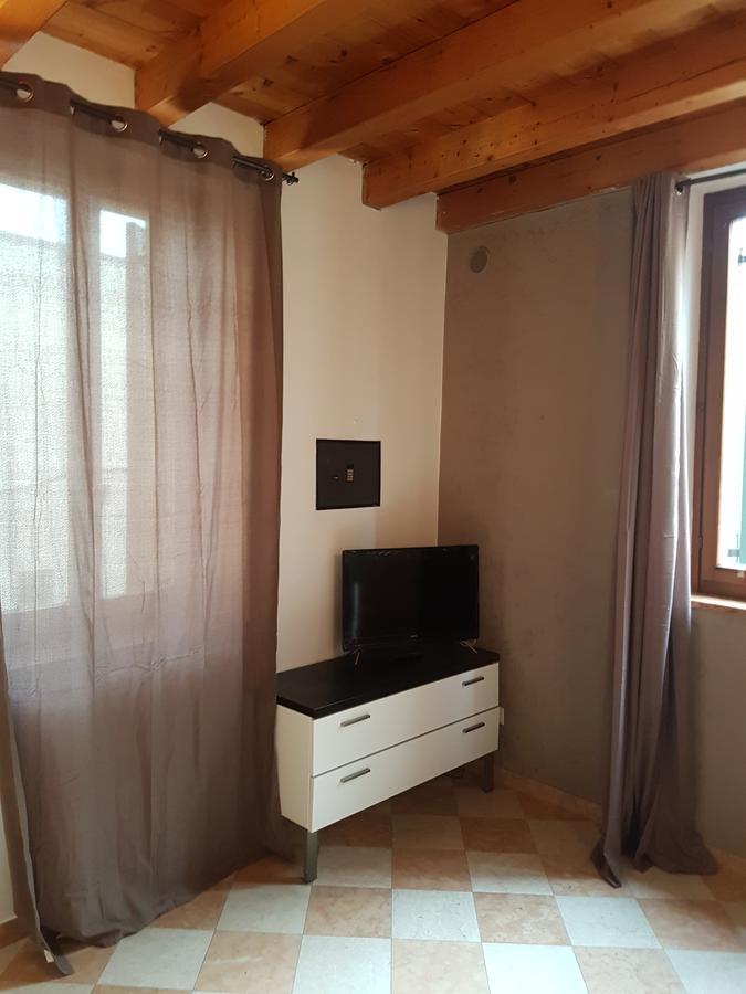 Mazzini 33 3* Verona